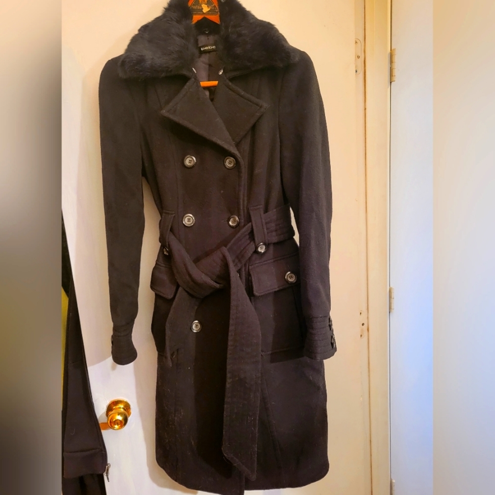 Bebe coat with removable fur collar